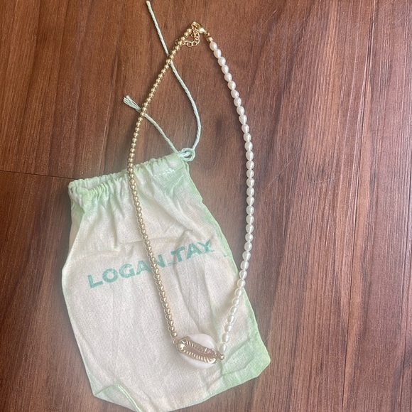 Logan Tay Bondi Pearl Necklace - Picture 1 of 4